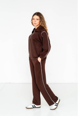 Костюм жіночий